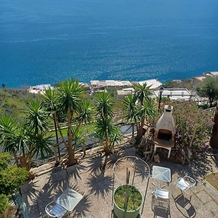 Panoramic Villa In Amalfi Exterior foto