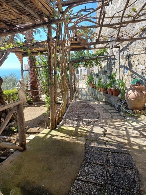 Panoramic Villa In Amalfi Exterior foto